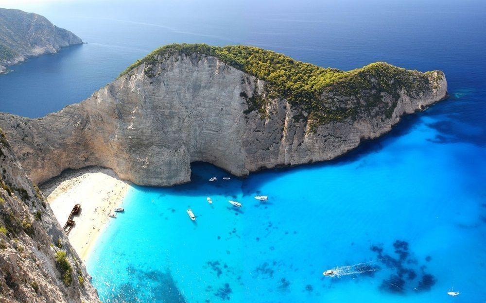 13-Navagio