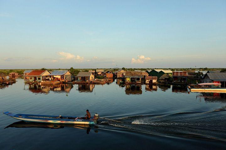 Lago Sap Camboja