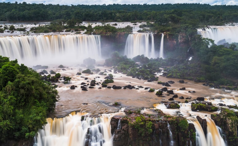 20 dos lugares mais lindos que existem aqui no Brasil para conhecer