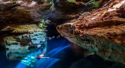 Poço Azul: uma atração bela e singular na Chapada Diamantina