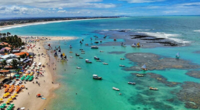 20 praias de Pernambuco para conhecer um dos mais belos litorais do Brasil