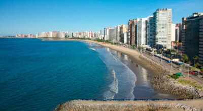 Imagem ilustrativa: Praias de Fortaleza: 15 sugestões imperdíveis e fotos de encher os olhos