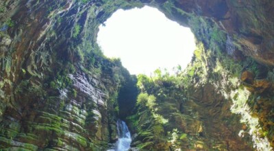 Buraco do padre: um dos pontos turísticos mais lindos do Paraná