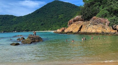 Imagem ilustrativa: Praias de Trindade: como aproveitar ao máximo a vila carioca