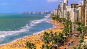 Praia de Boa Viagem: visite o mais efervescente ponto turístico do Recife