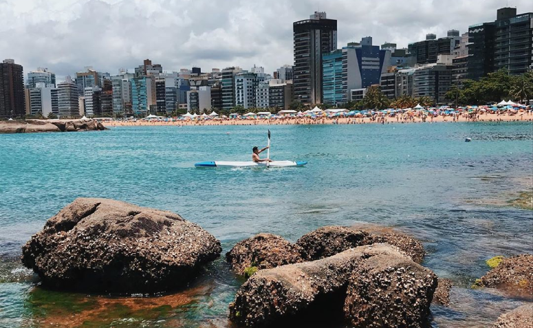 Praia da Costa: um paraíso tropical na cidade de Vila Velha