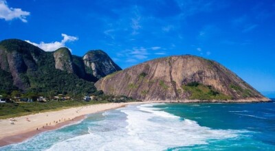 Imagem ilustrativa: Praia de Itacoatiara: conheça uma das orlas mais bonitas do Brasil