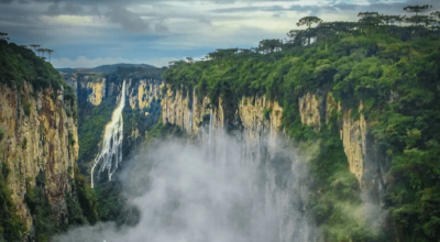 Cânion Itaimbezinho: conheça belezas e uma natureza impressionante