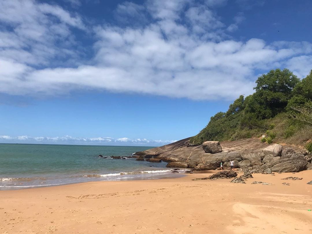 Praia dos Padres imagens, vídeos e