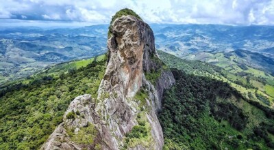 Aventure-se na Pedra do Baú, uma atração incrível da serra paulista