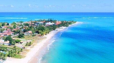 Visite a Praia de Serrambi, uma das orlas mais bonitas de Pernambuco