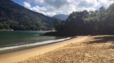 Imagem ilustrativa: 7 atividades na Praia de Santa Rita para relaxar e curtir a natureza