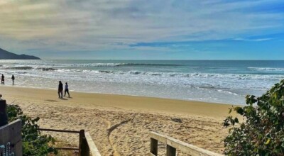 Imagem ilustrativa: 5 atividades na Praia de Mariscal para se apaixonar pelo verdadeiro paraíso