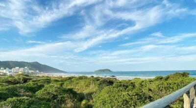 7 atividades na Praia de Palmas, um paraíso escondido em Santa Catarina