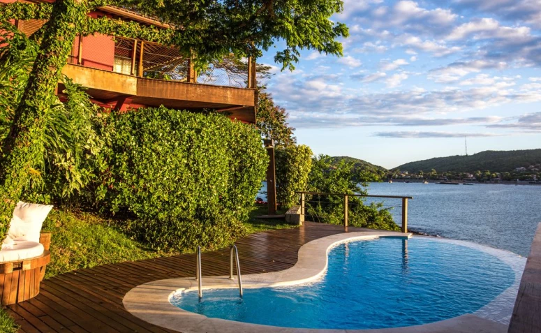 Hotel com piscina privativa no RJ: 8 opções de hospedagens luxuosas