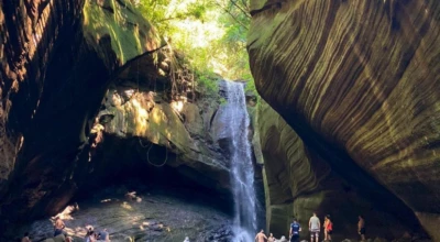 Imagem ilustrativa: 7 dicas para curtir a Cascata das Andorinhas, um destino lindo do Rio Grande do Sul