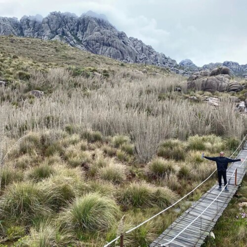 Pico das Agulhas Negras: onde fica, como chegar e dicas essenciais