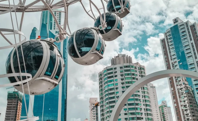 roda gigante de Balneário Camboriú