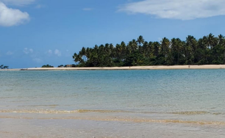 Praia da Ponta dos Castelhanos na Ilha de Boipeba