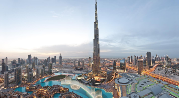 Conheça o Burj Khalifa, o edifício mais alto do mundo no centro de Dubai