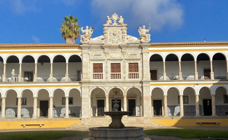 Universidade de Évora