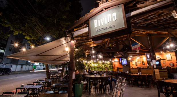 10 bares em Vitória para uma noite animada na capital capixaba