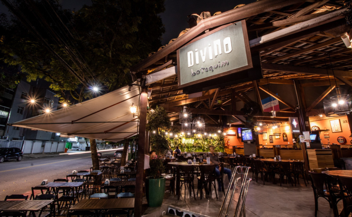 Bares em Vitória os 10 melhores para uma noite divertida