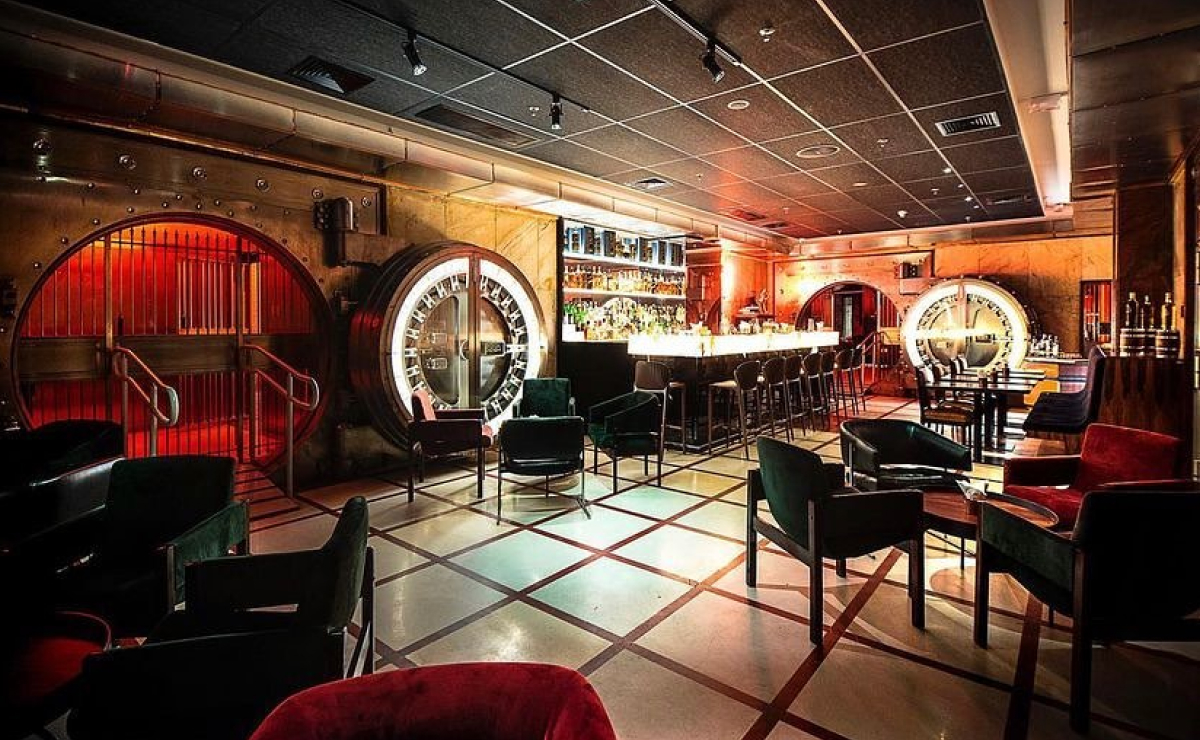 Bar do Cofre (SP): dicas e fotos para desvendar esse local secreto